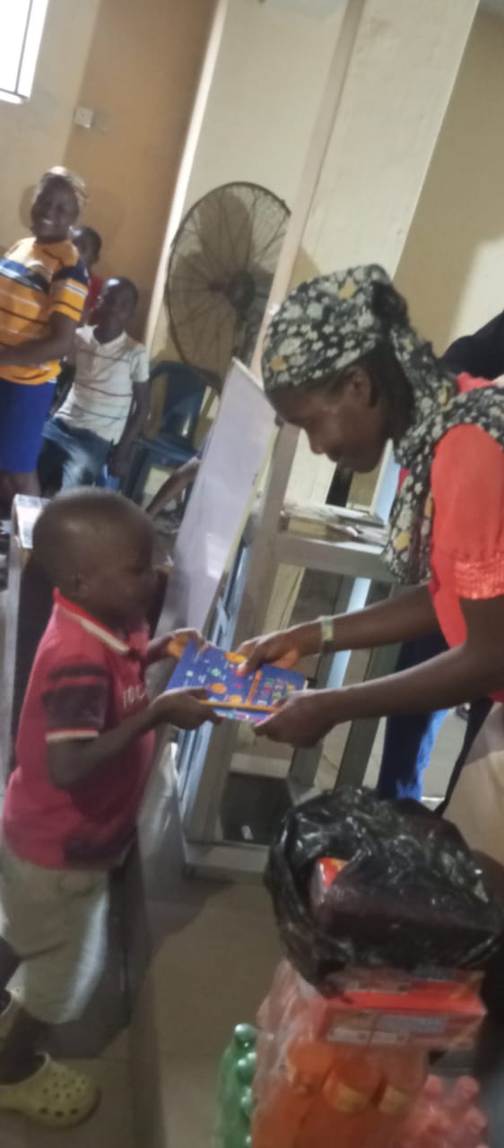 Community outreach and support visit by the Ojemba and Sam Foundation