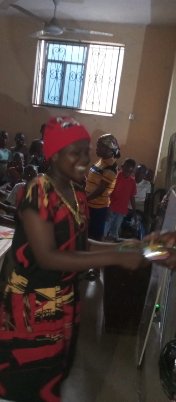 Community outreach and support visit by the Ojemba and Sam Foundation