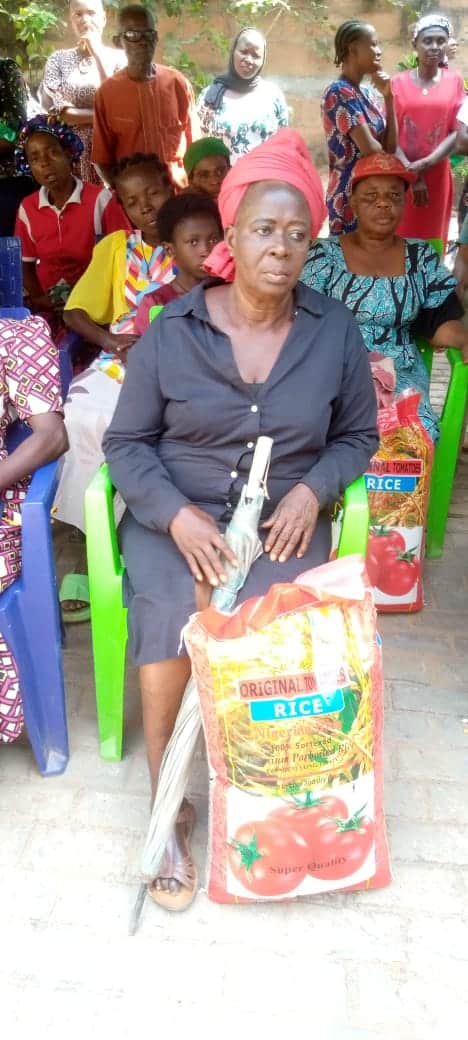 Food drive distribution by the Ojemba and Sam Foundation