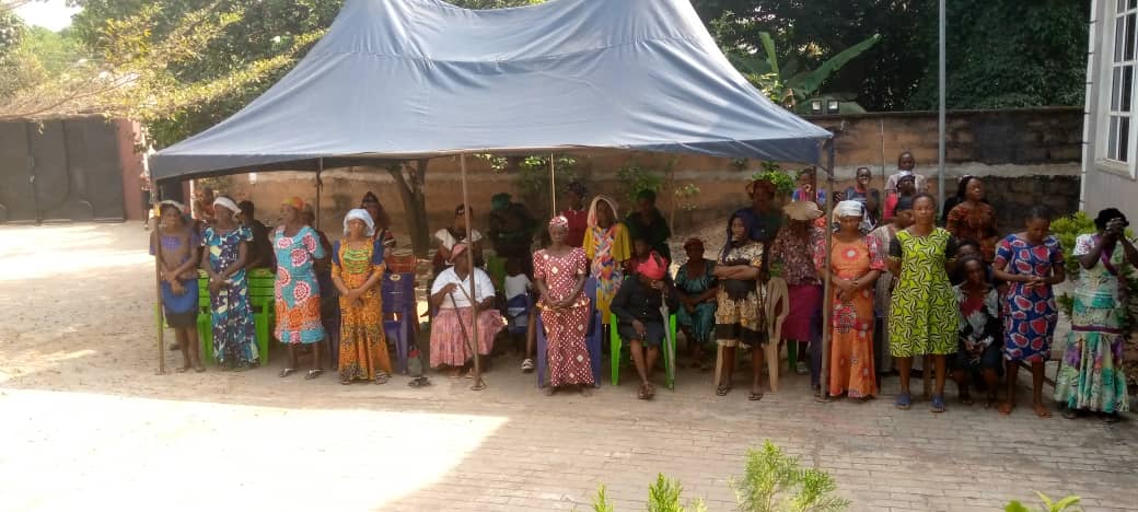 Food drive distribution by the Ojemba and Sam Foundation