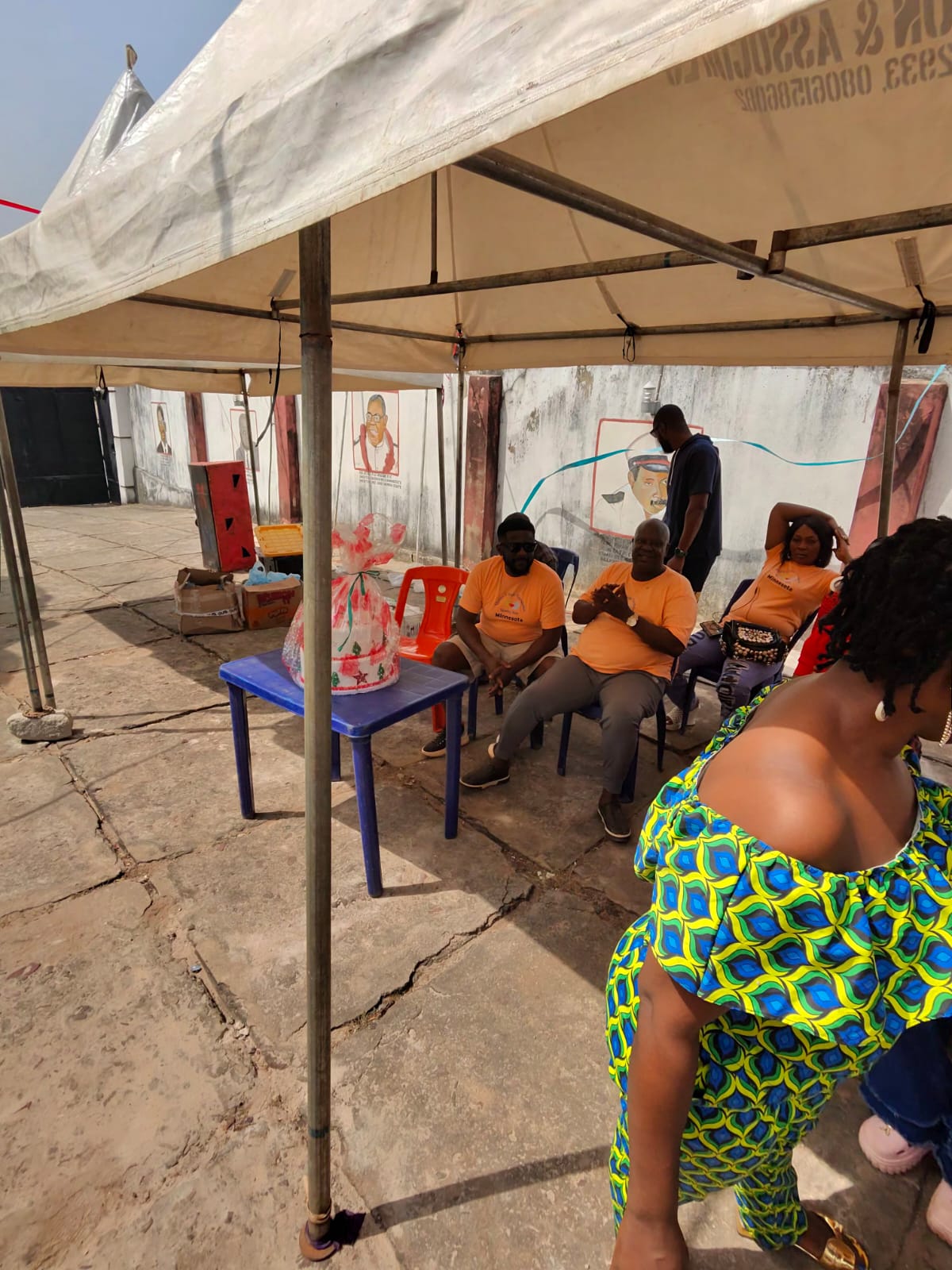 Food drive distribution by the Ojemba and Sam Foundation