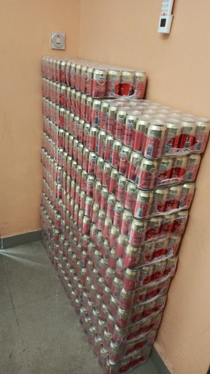 Food drive distribution in a Nigerian community