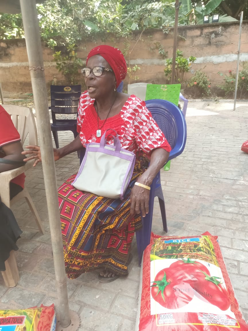 Food drive distribution by the Ojemba and Sam Foundation